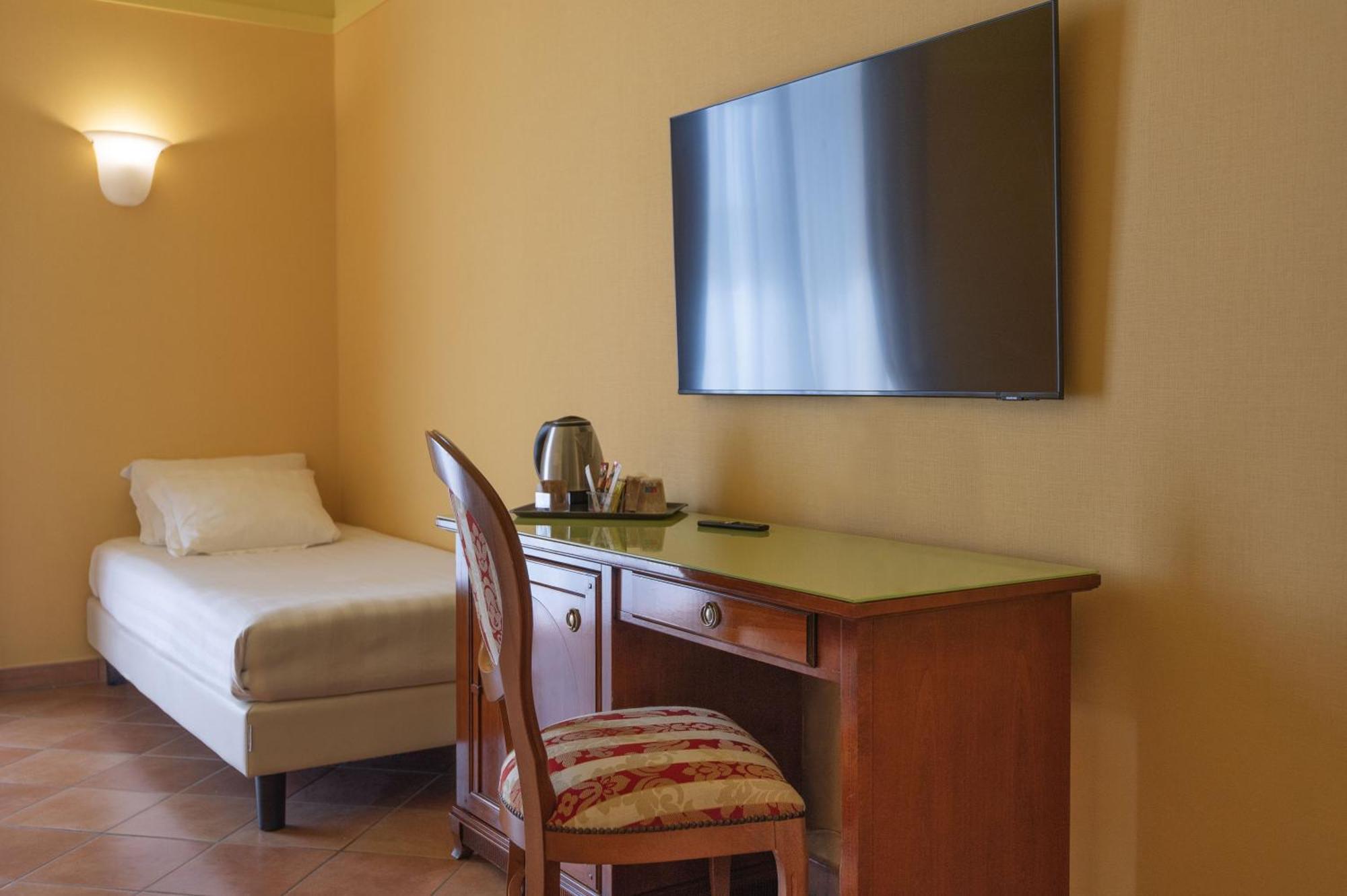 Hotel Nuvo Napoli Ruang foto